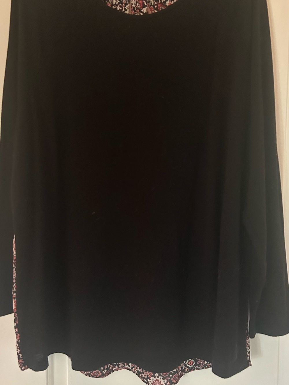 LOFT Plus Black Top with Red and White Paisley Print